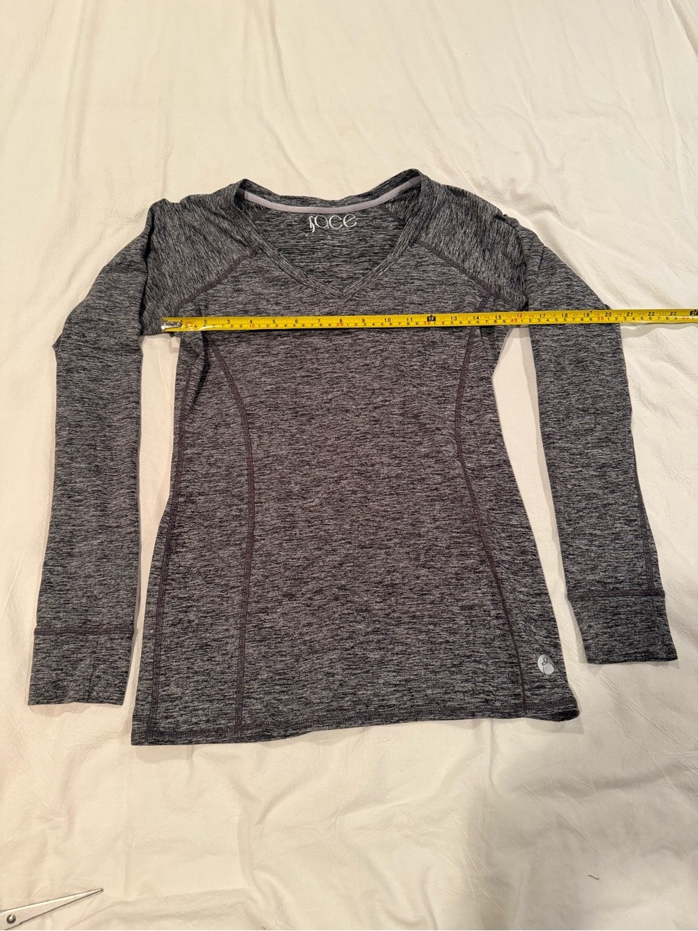 Women's Grey Long-Sleeve V-Neck Performance Top - Picture 8 of 12